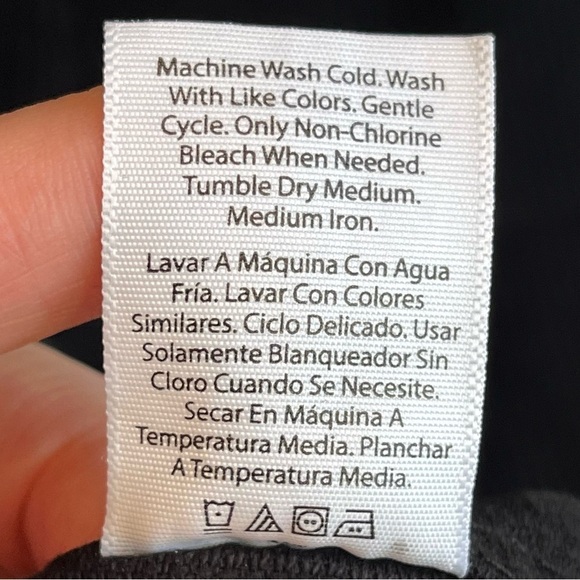 NWT Corduroy Shacket Snap Up Black Front Pockets Oversized Fit No Boundaries - Picture 5 of 15